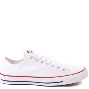 Converse Chuck Taylor // Size: 7 // Color: white